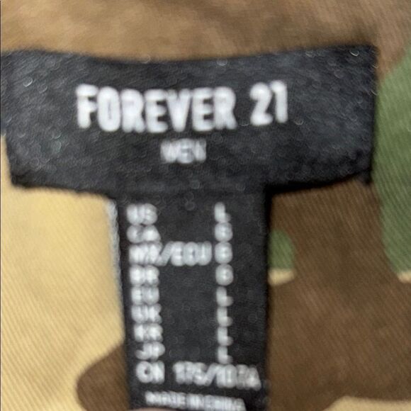 Forever 21 Brown and Green Camouflage Button Up Hooded Jacket - Picture 2 of 14